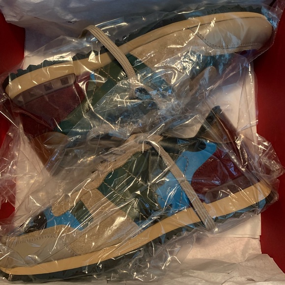 VALENTINO - Picture 8 of 8